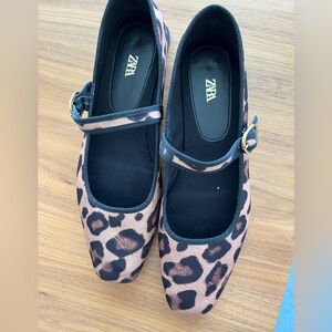 ZARA Leopard canvas Mary Jane flats
